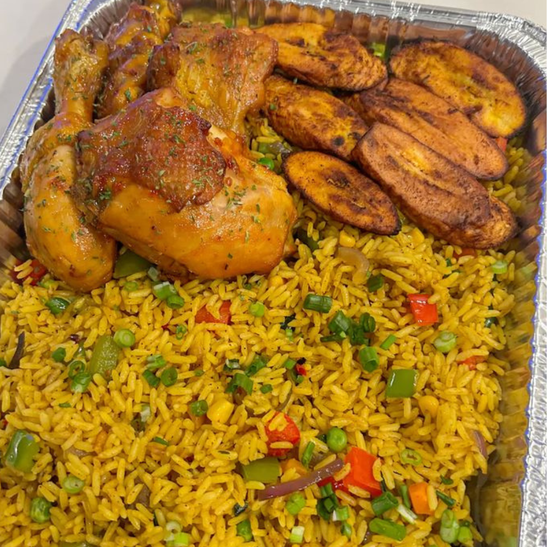 Party pan of Nigerian Fried rice with chicken – bulk catering Texas